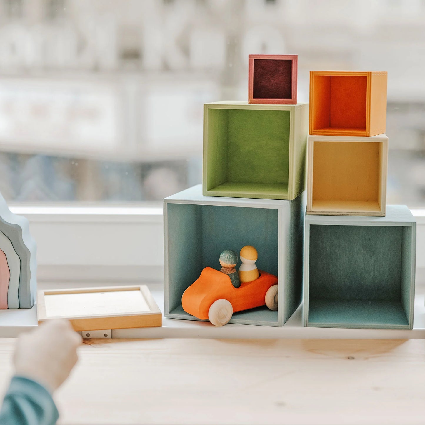 PASTEL SET OF BOXES