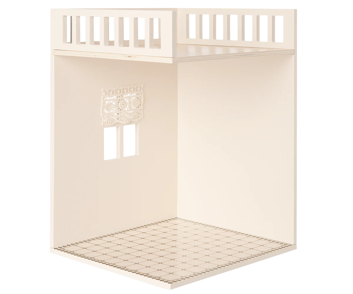 BONUS BATHROOM