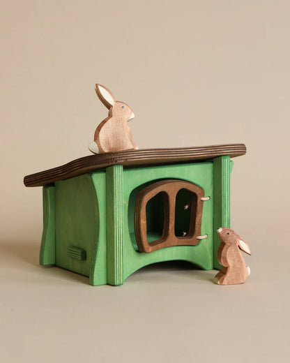 RABBIT SITTING
