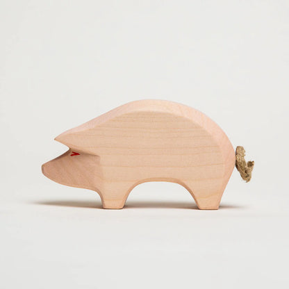 PIG HEAD LOW