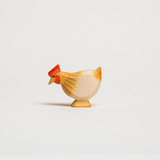 HEN OCHRE STANDING