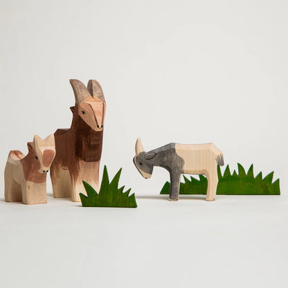 GOAT KID - STANDING