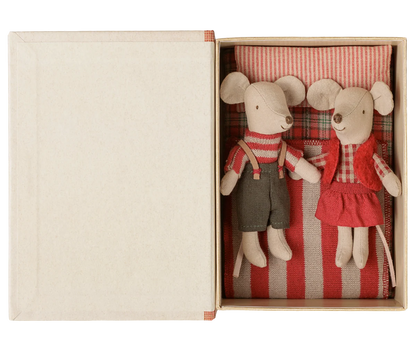 CHRISTMAS TALES - TWIN MICE