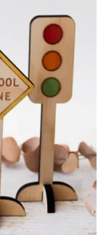 TRAFFIC LIGHT STOP SIGN