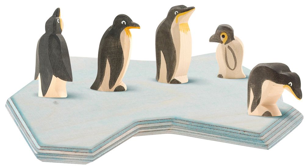 PENGUIN HEAD HIGH