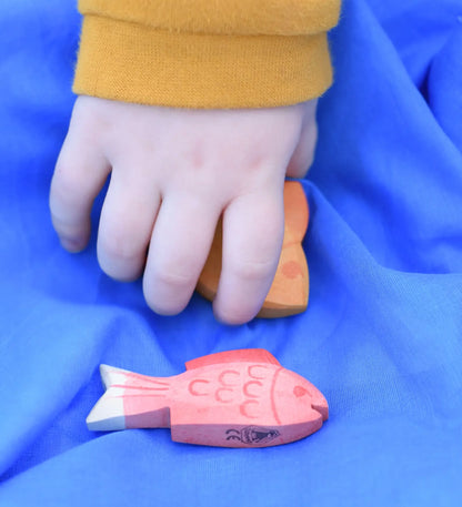 FISH RED
